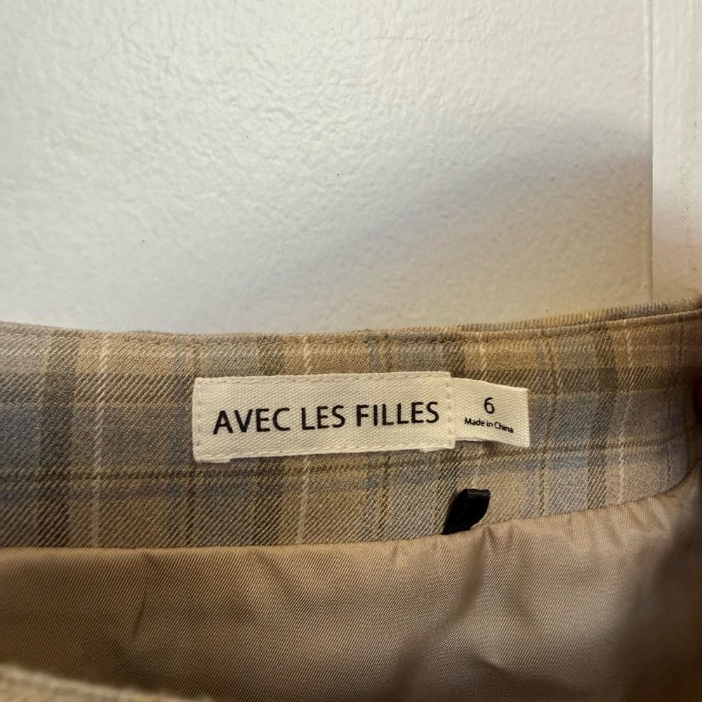 Avec Les Filles Beige and Gray Plaid Skater Skirt - Picture 3 of 3